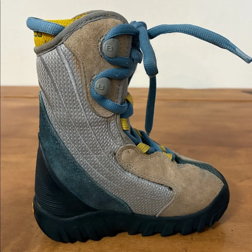 Burton Moto Snowboarding Adventure Boots Size 12